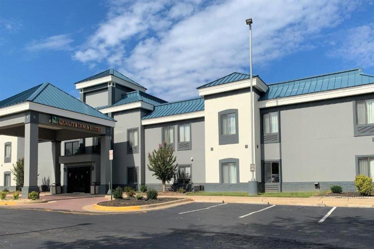 Quality Inn & Suites Quantico Stafford Eksteriør bilde