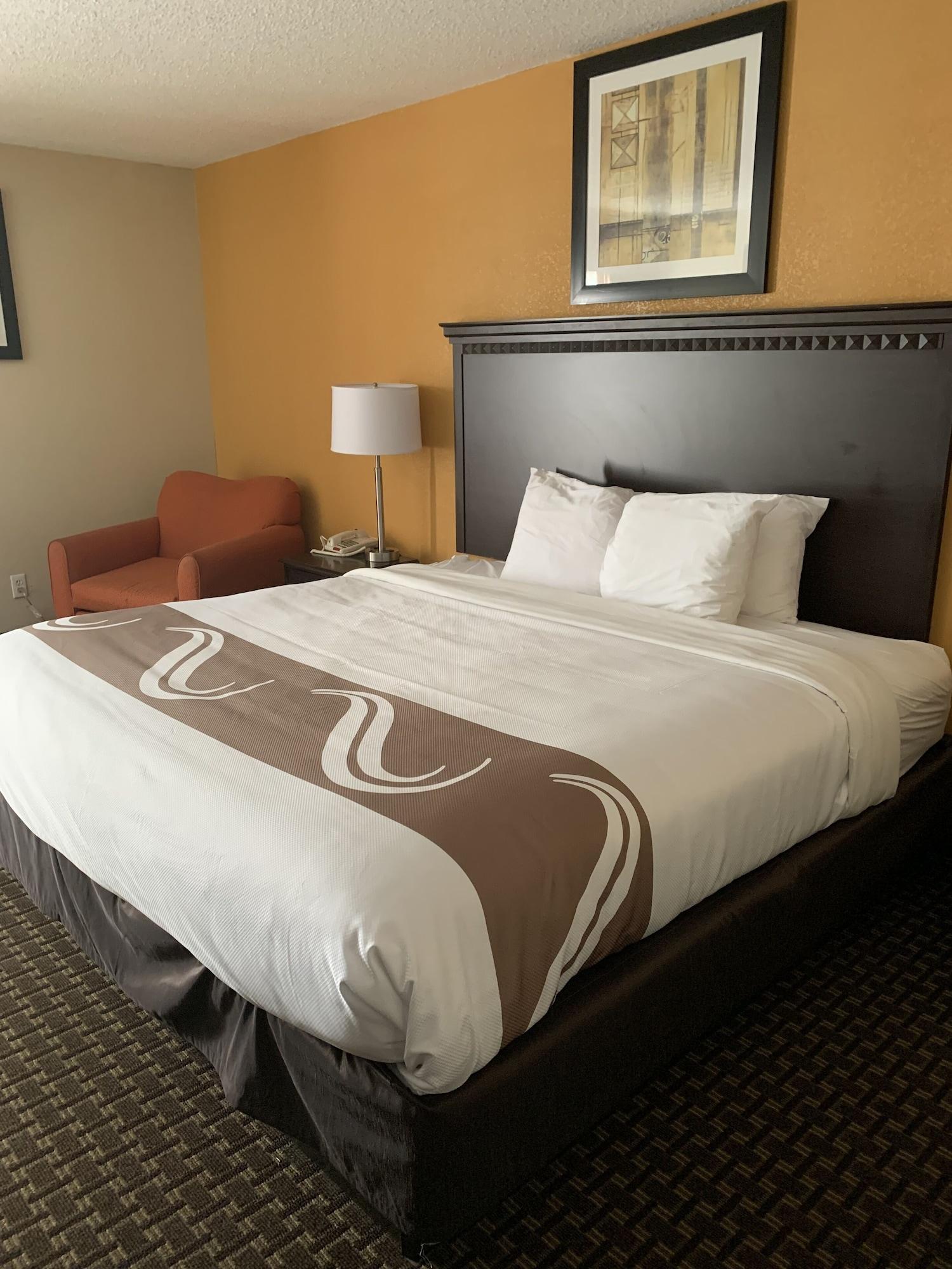 Quality Inn & Suites Quantico Stafford Eksteriør bilde