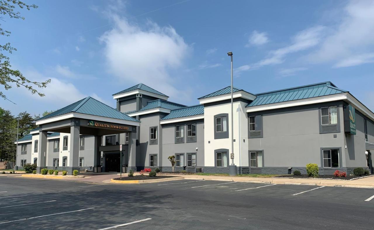 Quality Inn & Suites Quantico Stafford Eksteriør bilde