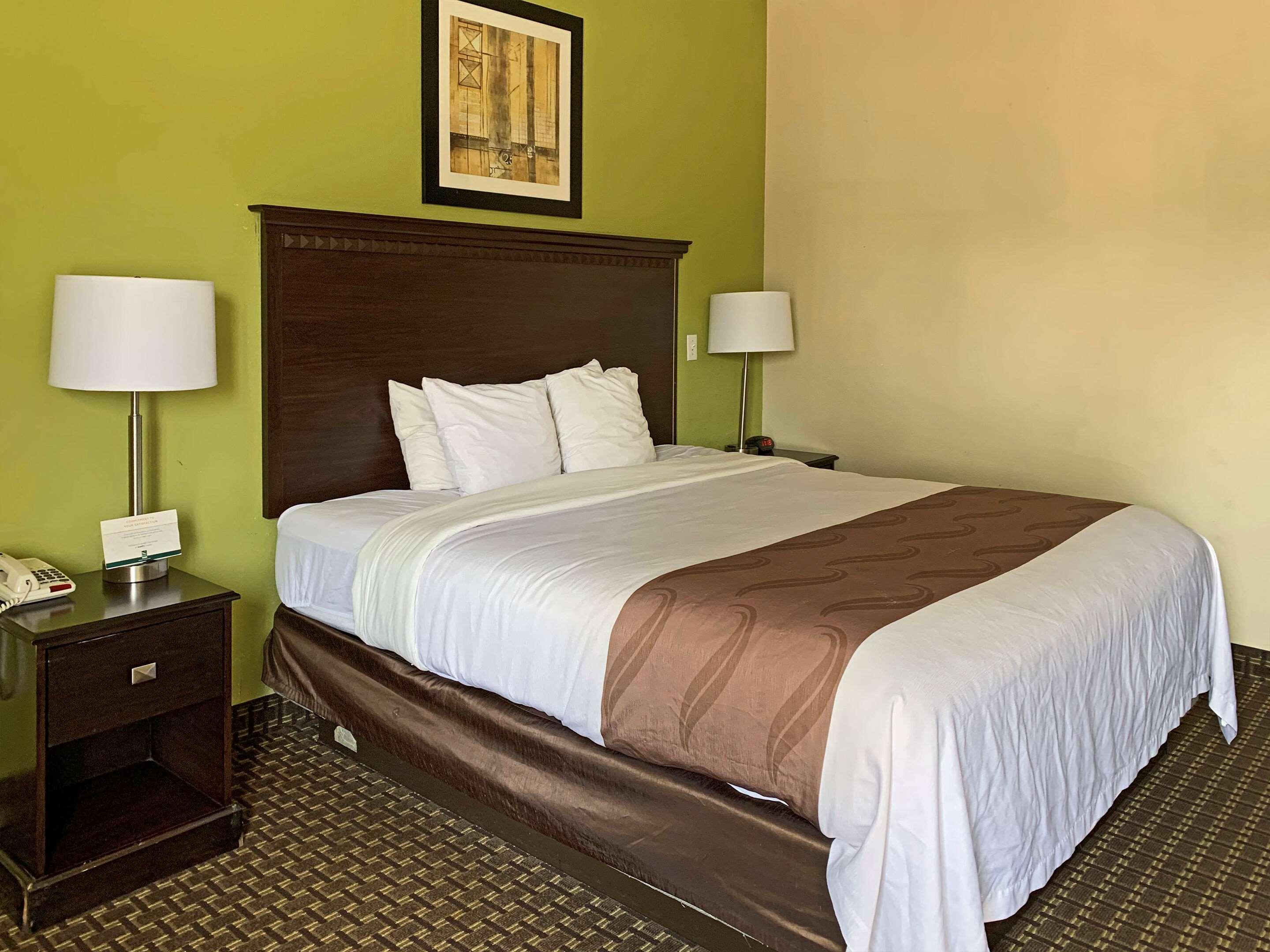 Quality Inn & Suites Quantico Stafford Eksteriør bilde