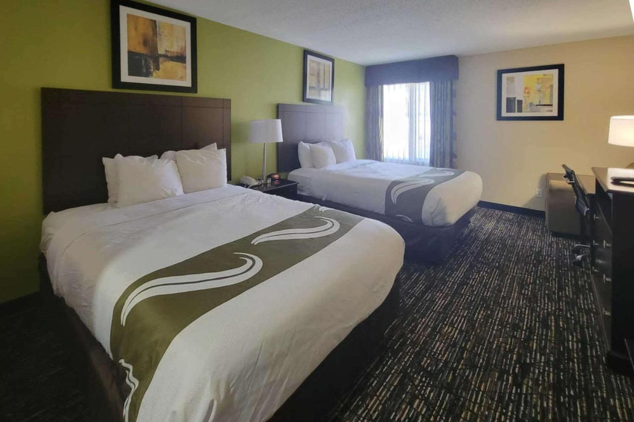Quality Inn & Suites Quantico Stafford Eksteriør bilde
